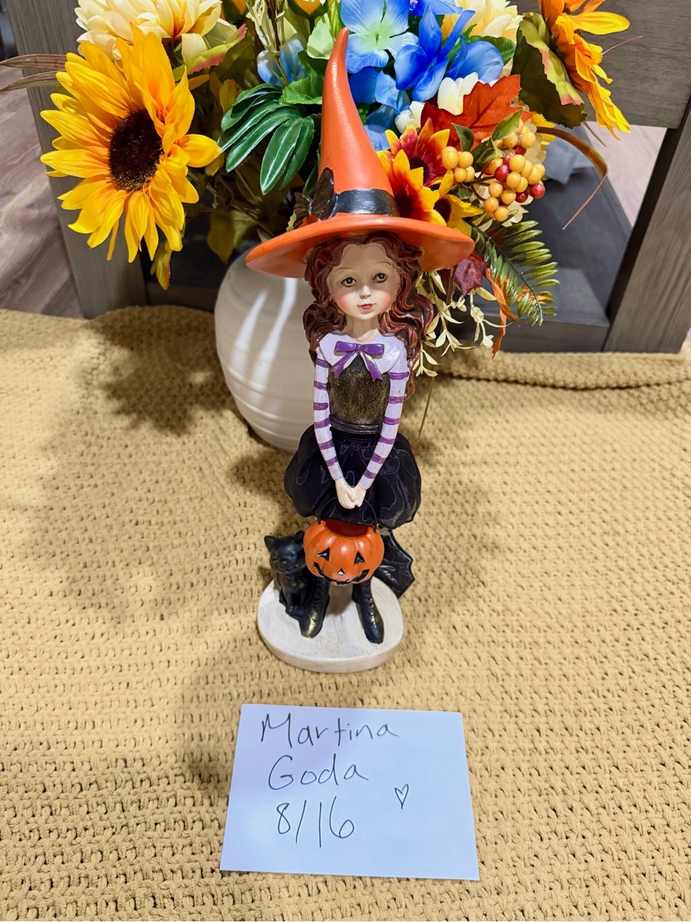 Bella Luxx Trick or Treater Girl with Pumpkin Basket NWT